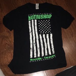 Nutrishop tee